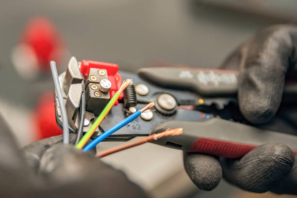 Best Electrician Near Me  in Sarand, AL